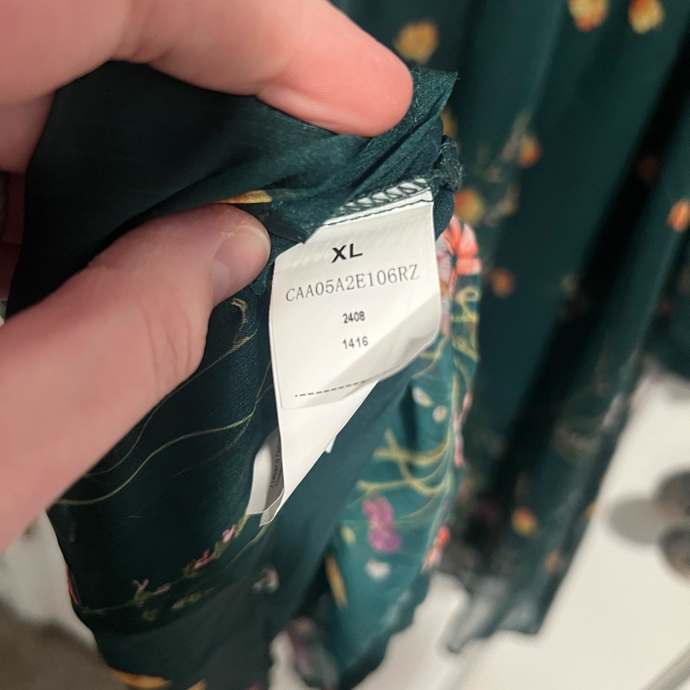 Cupshe Floral Long Sleeve Dress in Green - Picture 8 of 9